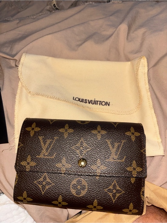 Louis Vuitton Handbags - Authentic Louis Vuitton Monogram Long Wallet N60047